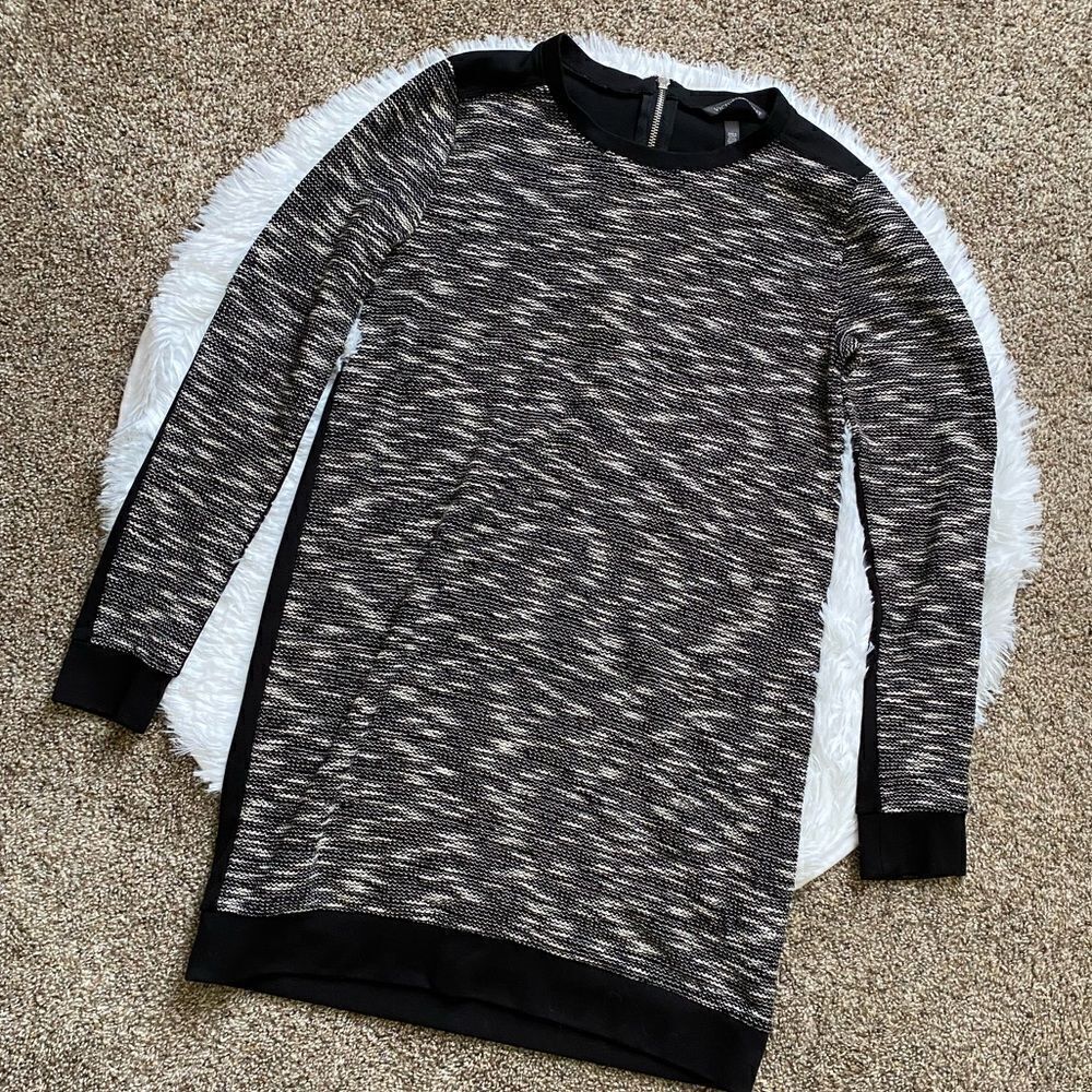 Victoria’s Secret Dress‎ Sheath Long Sleeve Textured Black Women’s Size Small
